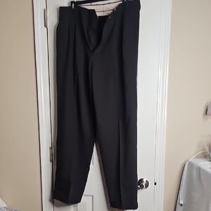 Claiborne Elegant DARK GREY Men's Dress Trousers Pants Pleated Size 34/30 Easter